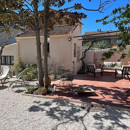 Maison Au Calme Absolu فيلة *